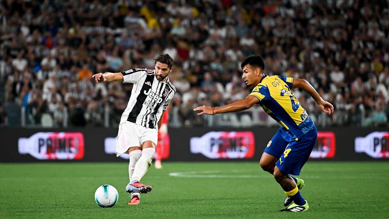 Juventus Duetkan Manuel Locatelli dan Teun Koopmeiners Kontra Villarreal?